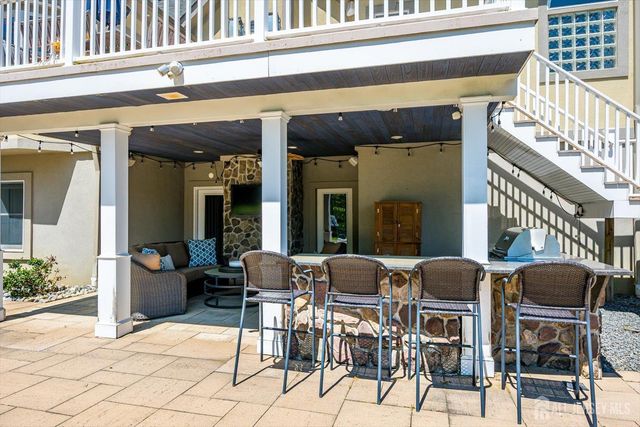 233 Matchaponix Avenue, Monroe, NJ 08831