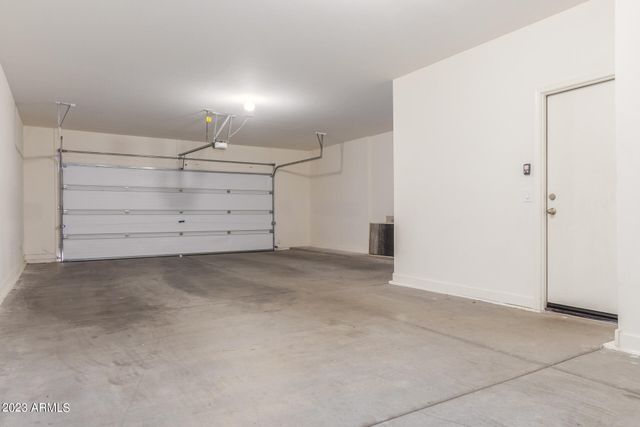 17186 W Lisbon Lane, Surprise, AZ 85388