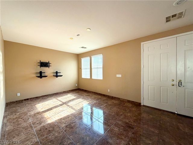 7842 Flat Creek Street, Las Vegas, NV 89131
