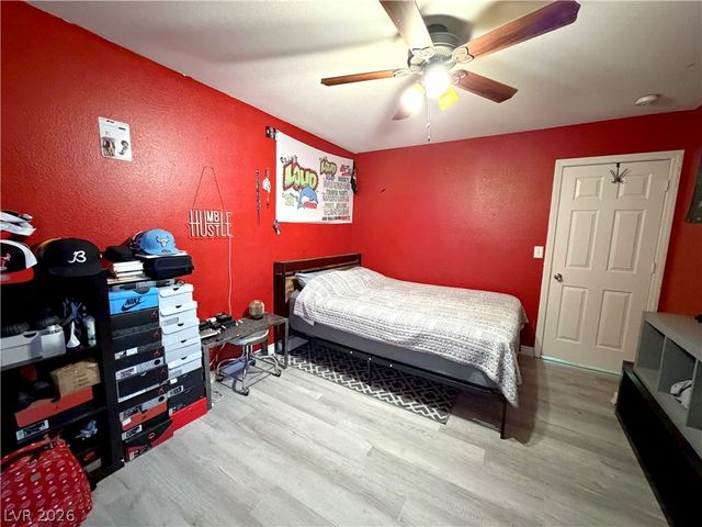 7842 Flat Creek Street, Las Vegas, NV 89131