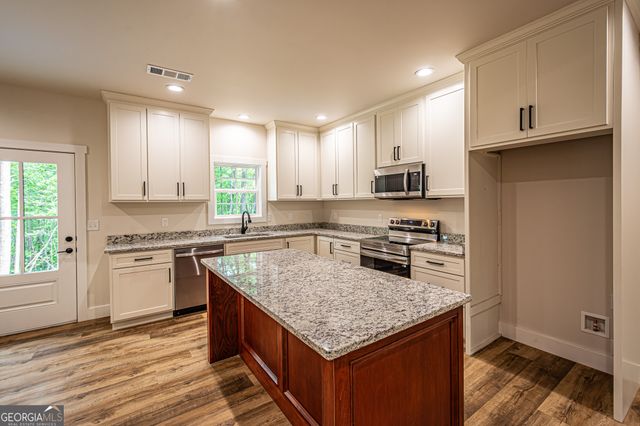 15 Eloise Way, Dawsonville, GA 30534
