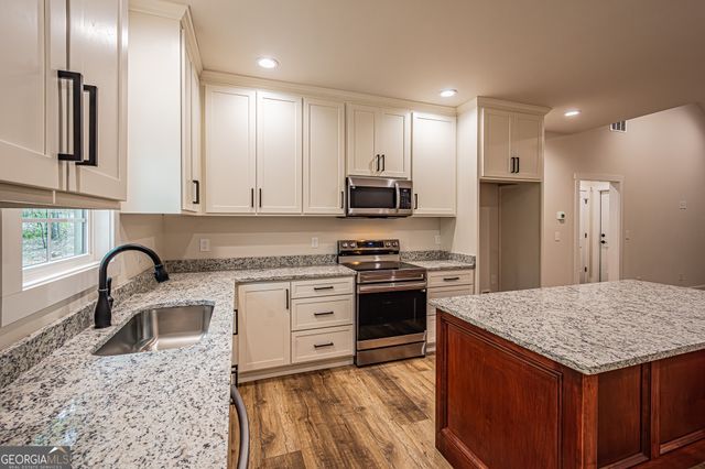 15 Eloise Way, Dawsonville, GA 30534