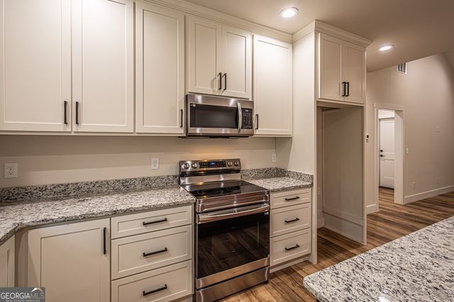 15 Eloise Way, Dawsonville, GA 30534