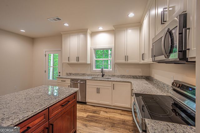 15 Eloise Way, Dawsonville, GA 30534