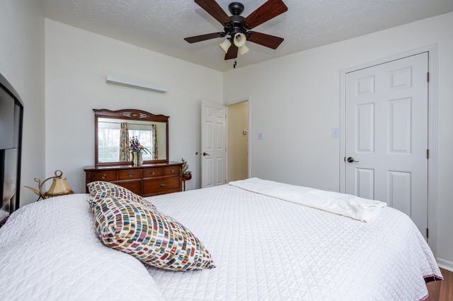 5661 Clark Street, Coloma, MI 49038