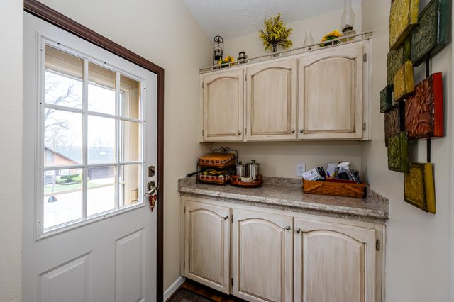 5661 Clark Street, Coloma, MI 49038