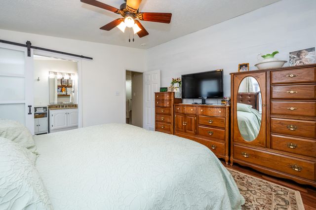 5661 Clark Street, Coloma, MI 49038