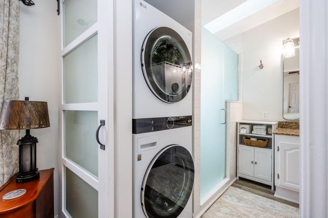 5661 Clark Street, Coloma, MI 49038