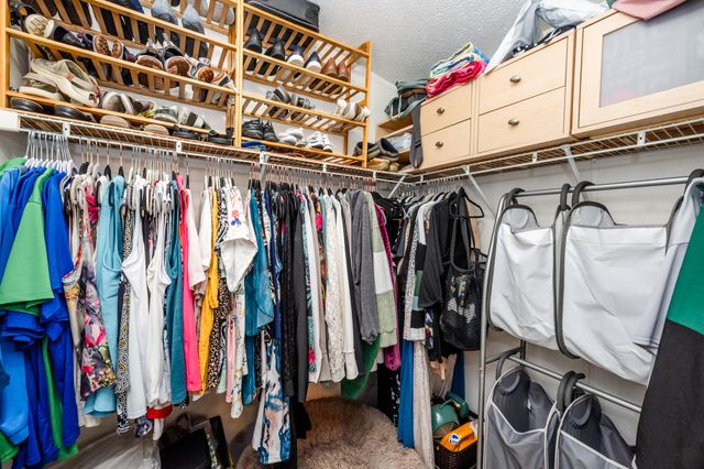 5661 Clark Street, Coloma, MI 49038