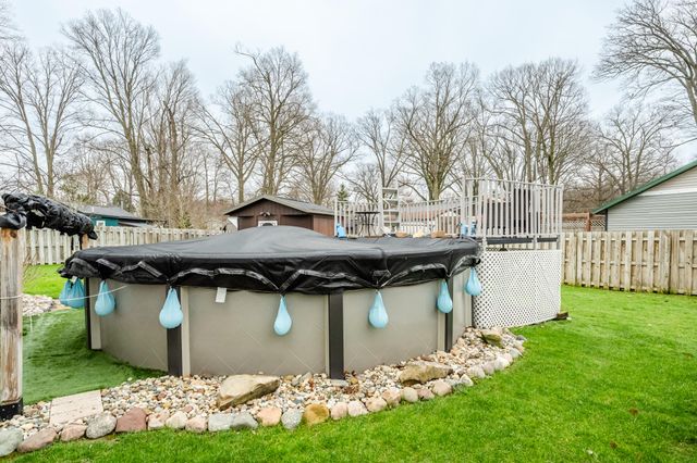 5661 Clark Street, Coloma, MI 49038