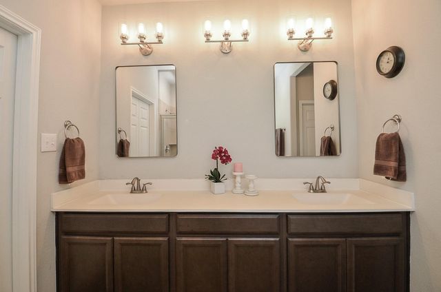 137 Eliana Shores Drive, Katy, TX 77493