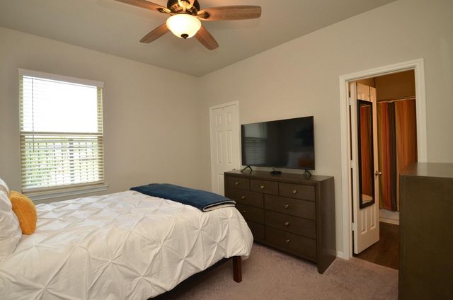 137 Eliana Shores Drive, Katy, TX 77493