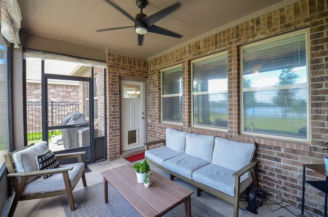 137 Eliana Shores Drive, Katy, TX 77493