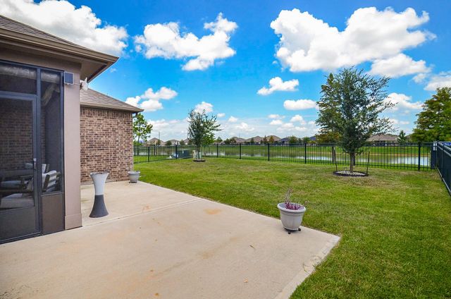 137 Eliana Shores Drive, Katy, TX 77493