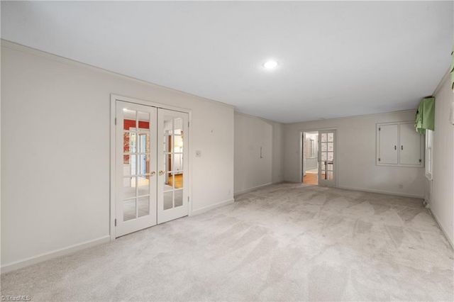 289 Flintshire Road, Winston-salem, NC 27104