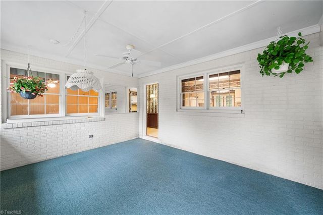 289 Flintshire Road, Winston-salem, NC 27104