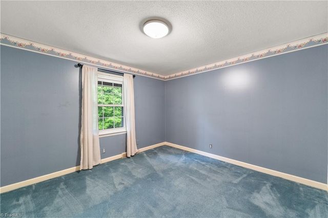 289 Flintshire Road, Winston-salem, NC 27104