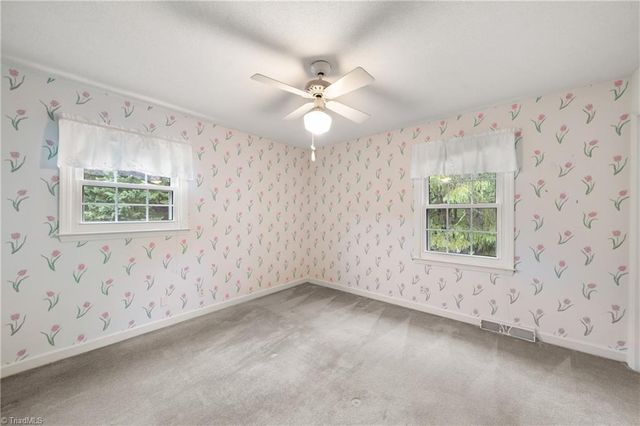 289 Flintshire Road, Winston-salem, NC 27104