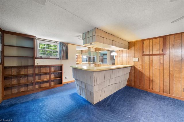 289 Flintshire Road, Winston-salem, NC 27104