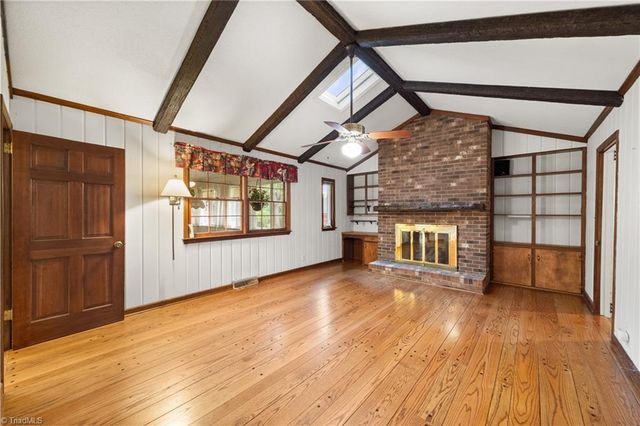 289 Flintshire Road, Winston-salem, NC 27104