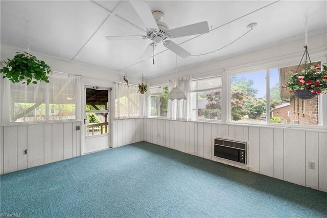 289 Flintshire Road, Winston-salem, NC 27104