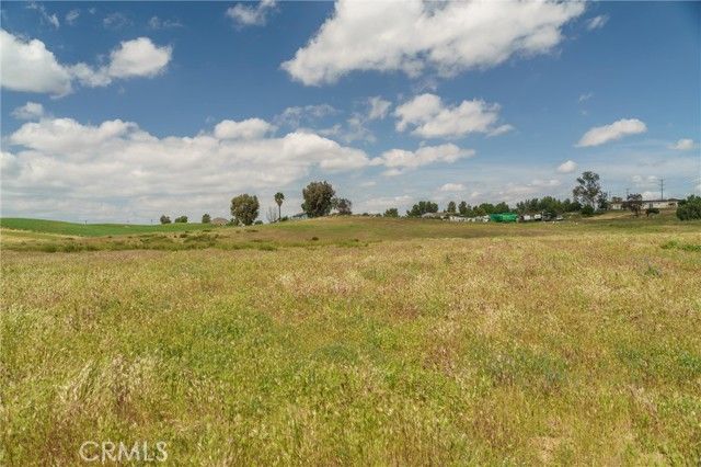 33041 Briggs Road, Menifee, CA 92584