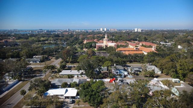 1413 60TH STREET S, Gulfport, FL 33707