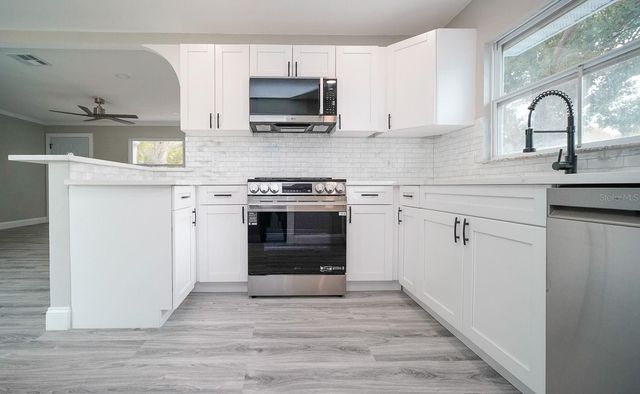 1413 60TH STREET S, Gulfport, FL 33707