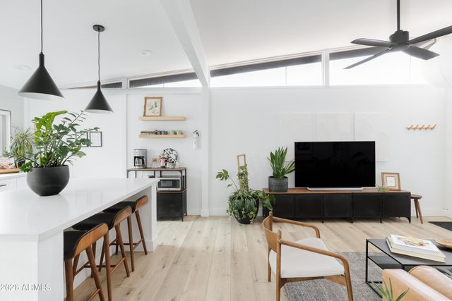 937 N 79TH Street, Scottsdale, AZ 85257