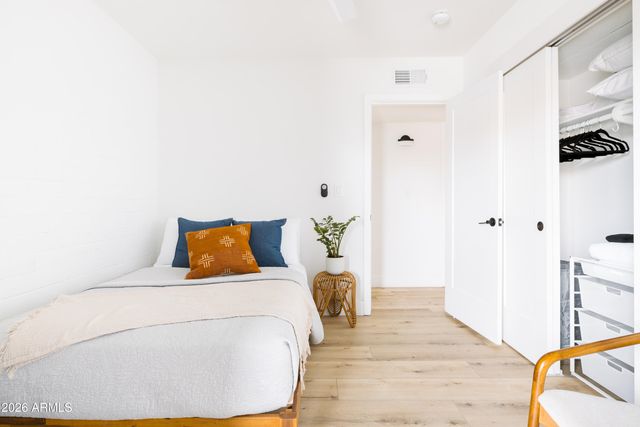 937 N 79TH Street, Scottsdale, AZ 85257