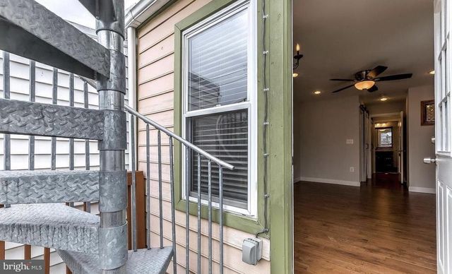 3 N LINWOOD AVE, Baltimore, MD 21224