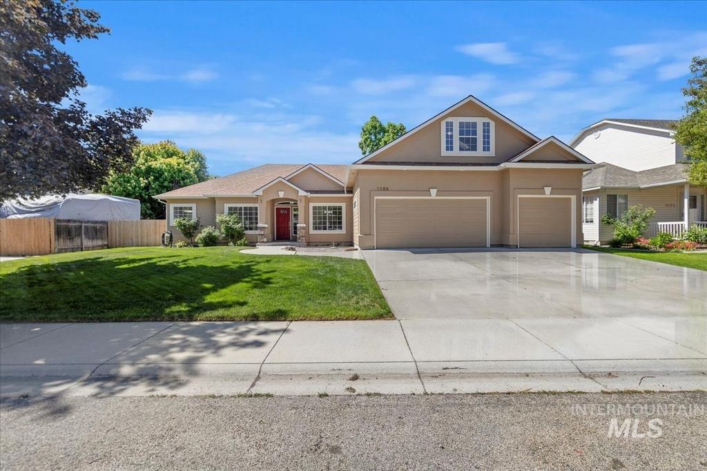 1899 E Mackay Drive, Meridian, ID 83642