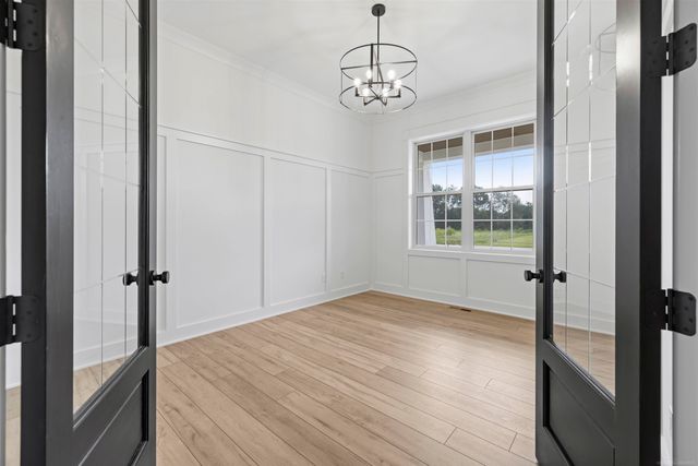 64111 Bur Oak Drive 19, Washington, MI 48095