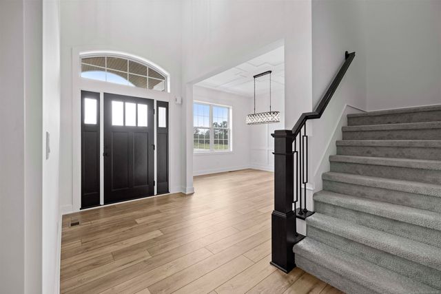 64111 Bur Oak Drive 19, Washington, MI 48095