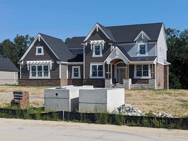 64111 Bur Oak Drive 19, Washington, MI 48095