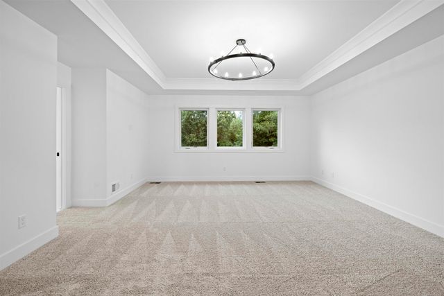 64111 Bur Oak Drive 19, Washington, MI 48095