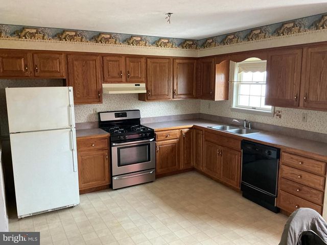 665 GAME LANDS RD, Aspers, PA 17304