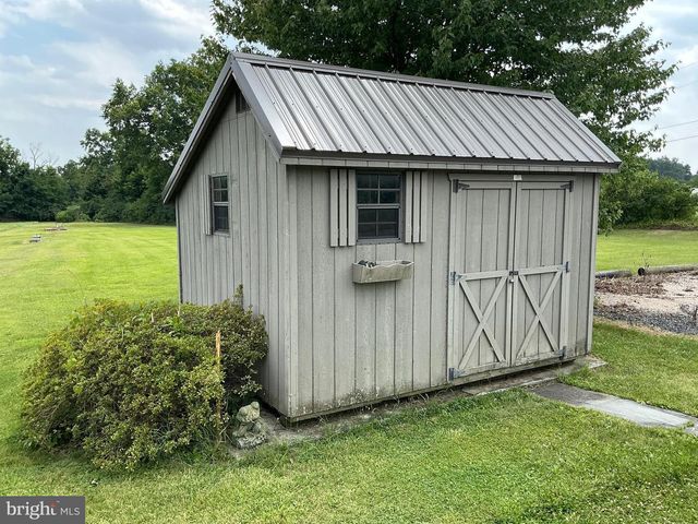 665 GAME LANDS RD, Aspers, PA 17304