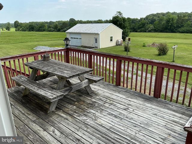 665 GAME LANDS RD, Aspers, PA 17304