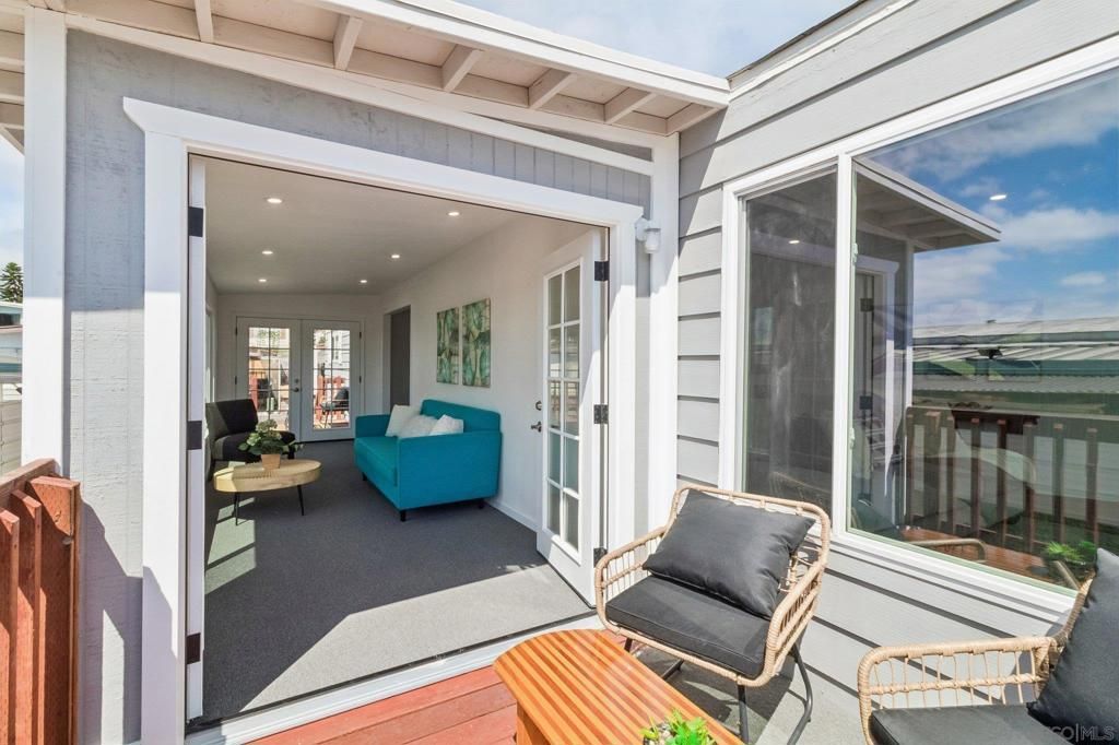 243 Havenview Lane, Oceanside, CA 92056 — photo 2
