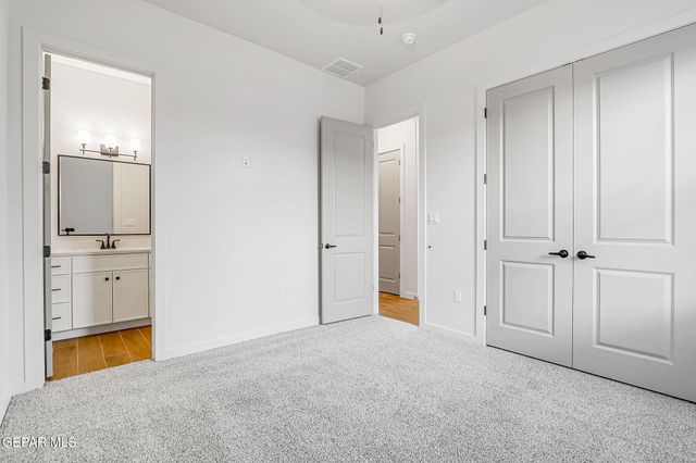 832 Eltham Drive, Horizon City, TX 79928