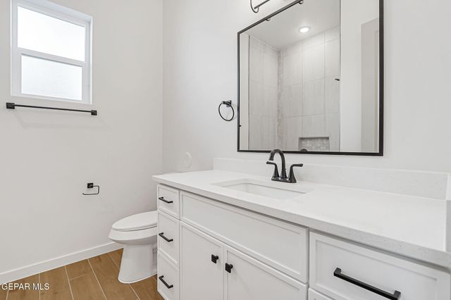 832 Eltham Drive, Horizon City, TX 79928