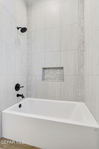 832 Eltham Drive, Horizon City, TX 79928