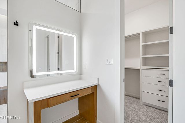 832 Eltham Drive, Horizon City, TX 79928