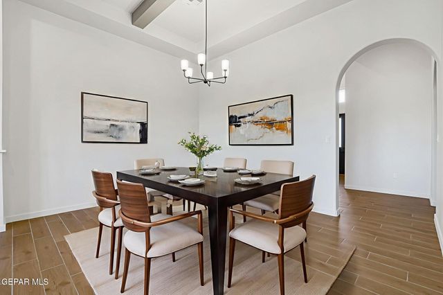 832 Eltham Drive, Horizon City, TX 79928