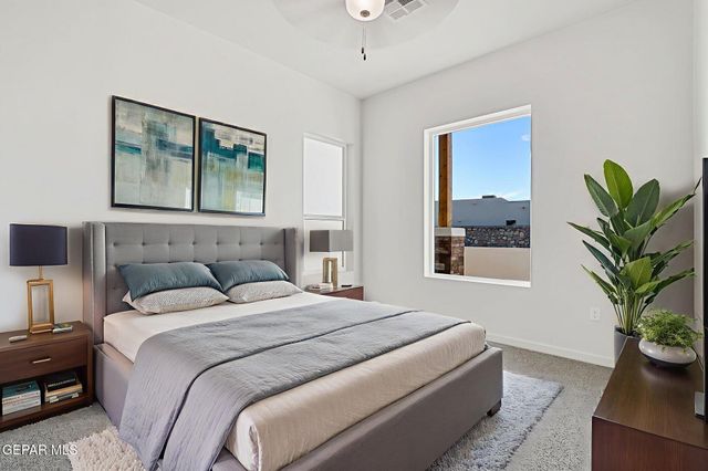 832 Eltham Drive, Horizon City, TX 79928