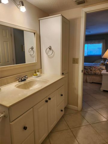 230 NE 26th Avenue 408, Boynton Beach, FL 33435