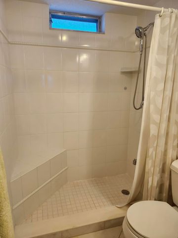 230 NE 26th Avenue 408, Boynton Beach, FL 33435