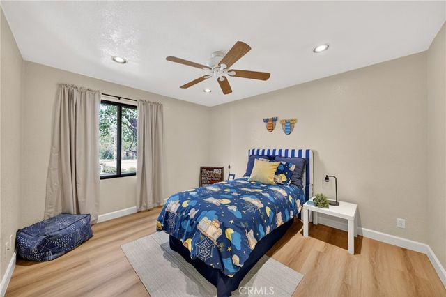 20702 El Toro 16, Lake Forest, CA 92630