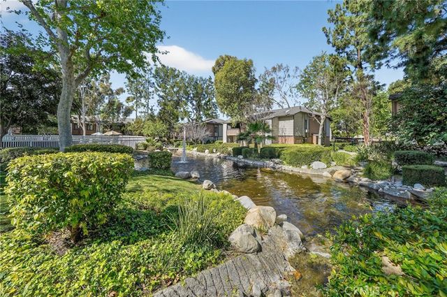 20702 El Toro 16, Lake Forest, CA 92630